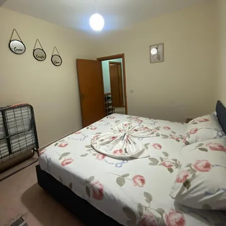 Deach Daily Rent Durrës